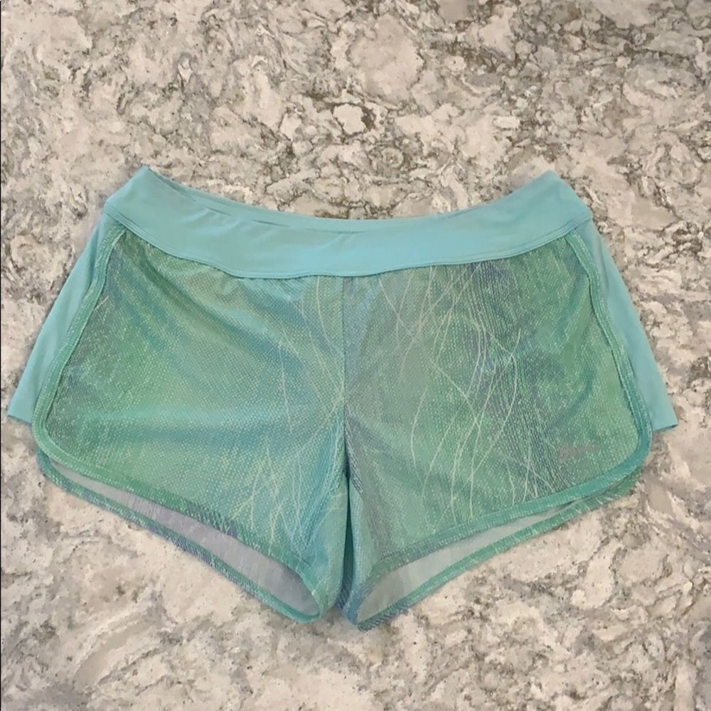 ASICS Running Shorts Size Large